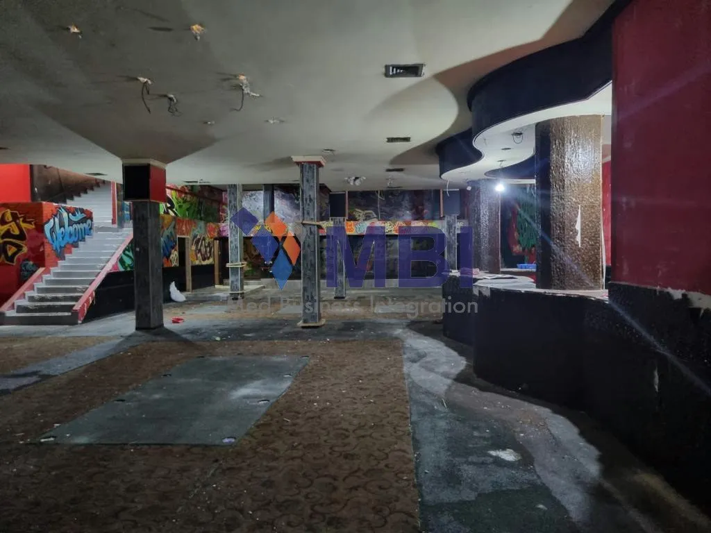 Local commercial à louer quartier sahat madéna L.C.A.2171 - طنجة (4)