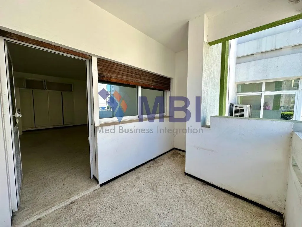 Bureau à louer boulvard L.C.T.2144 - طنجة (4)