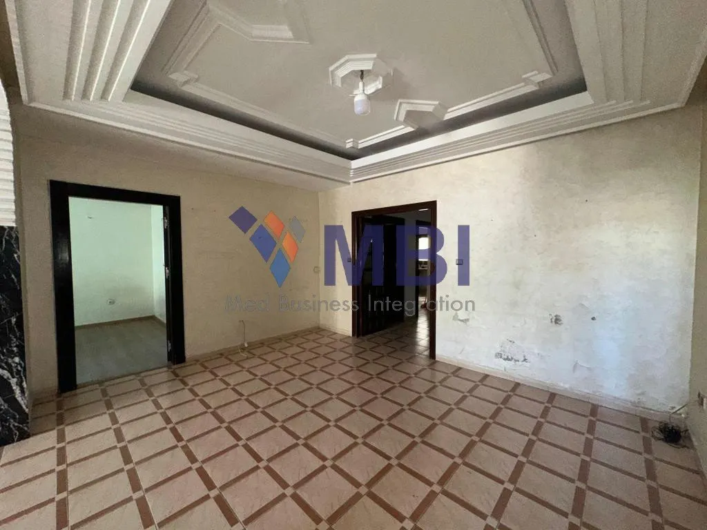 Bureau à louer sur boulvard L.C.T.2145 - طنجة