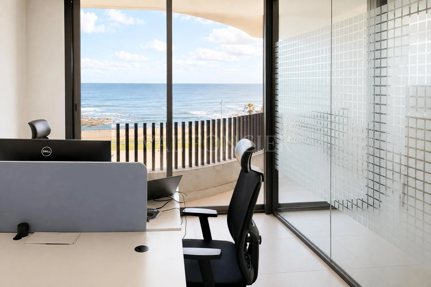 Location Plateau de bureau meublé avec vue mer – Ain Diab, Casablanca - الدار البيضاء