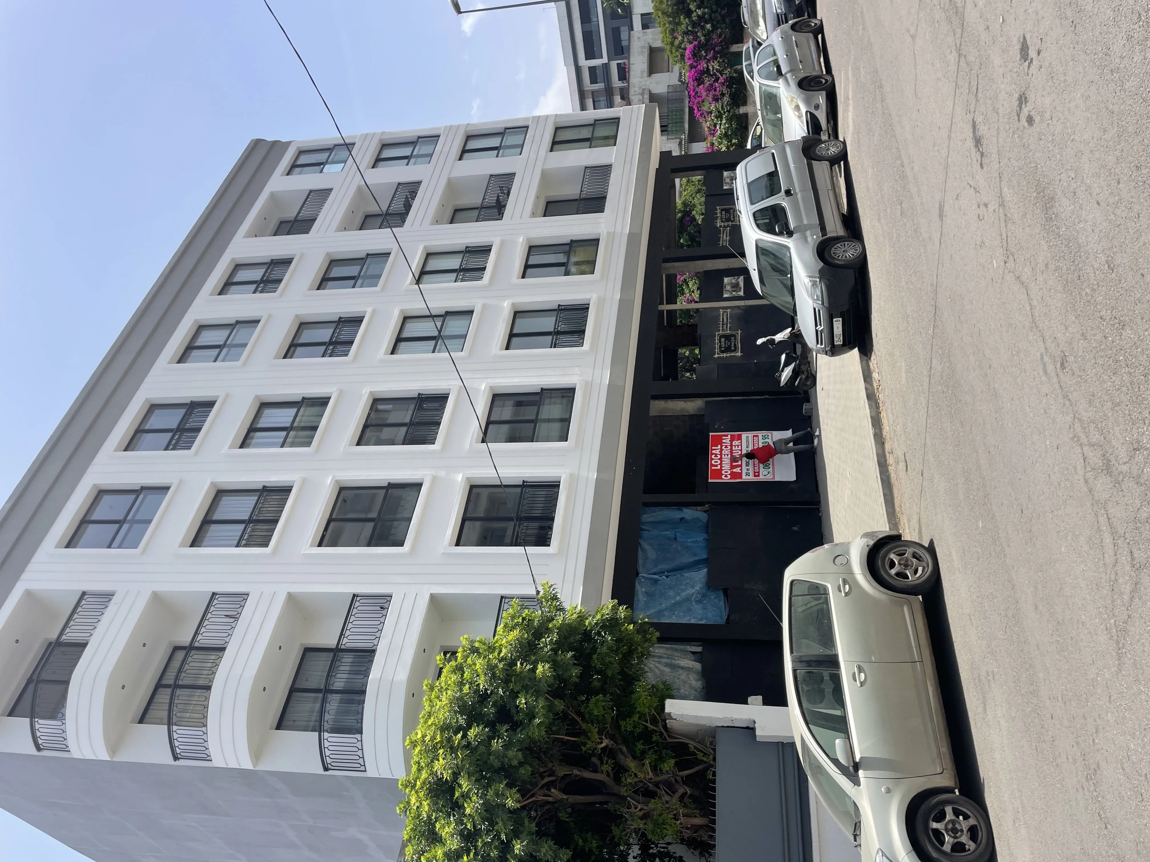 Local commercial avec énorme terrasse à louer à Palmier - الدار البيضاء (4)