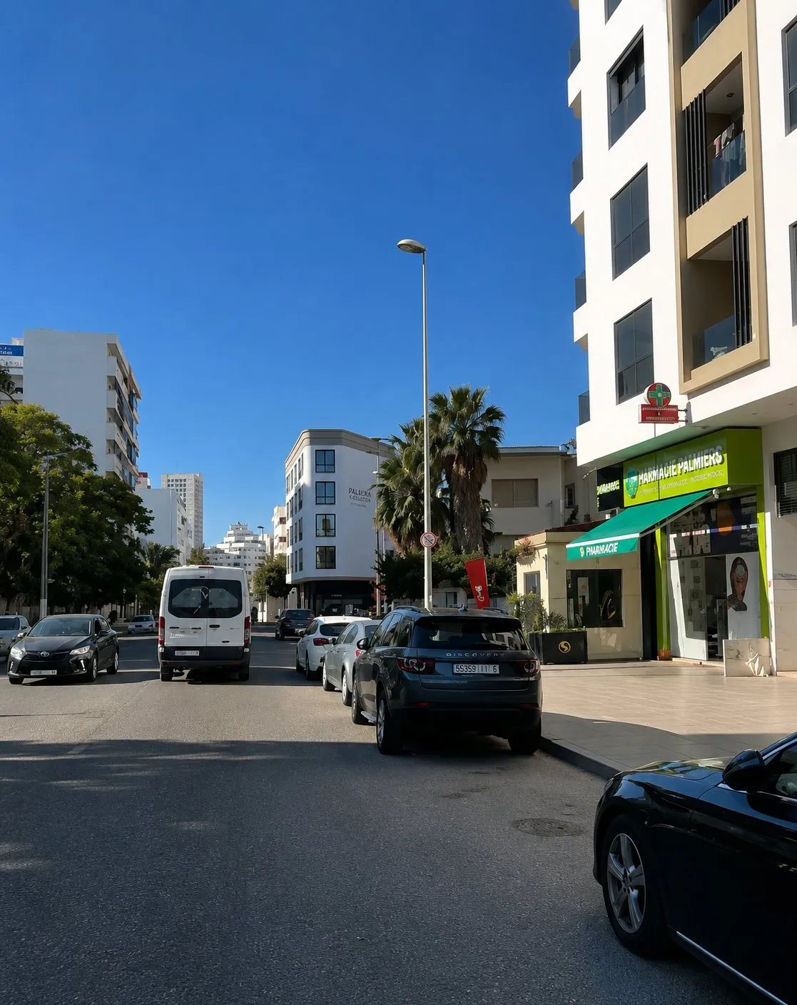 Local commercial avec énorme terrasse à louer à Palmier - الدار البيضاء (3)