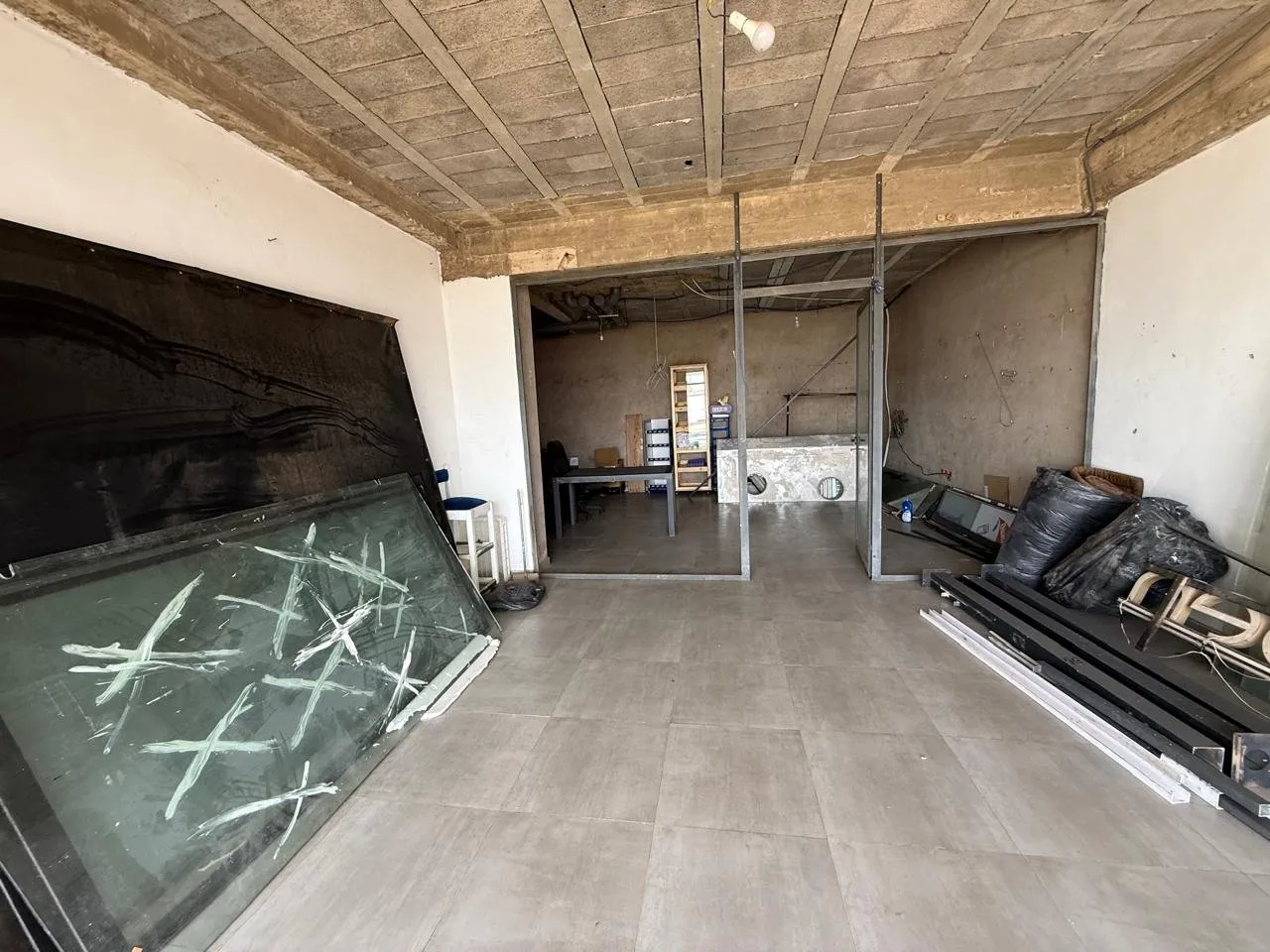 Location Local Commercial en location a Dar Bouazza 89 m² - دار بوعزة