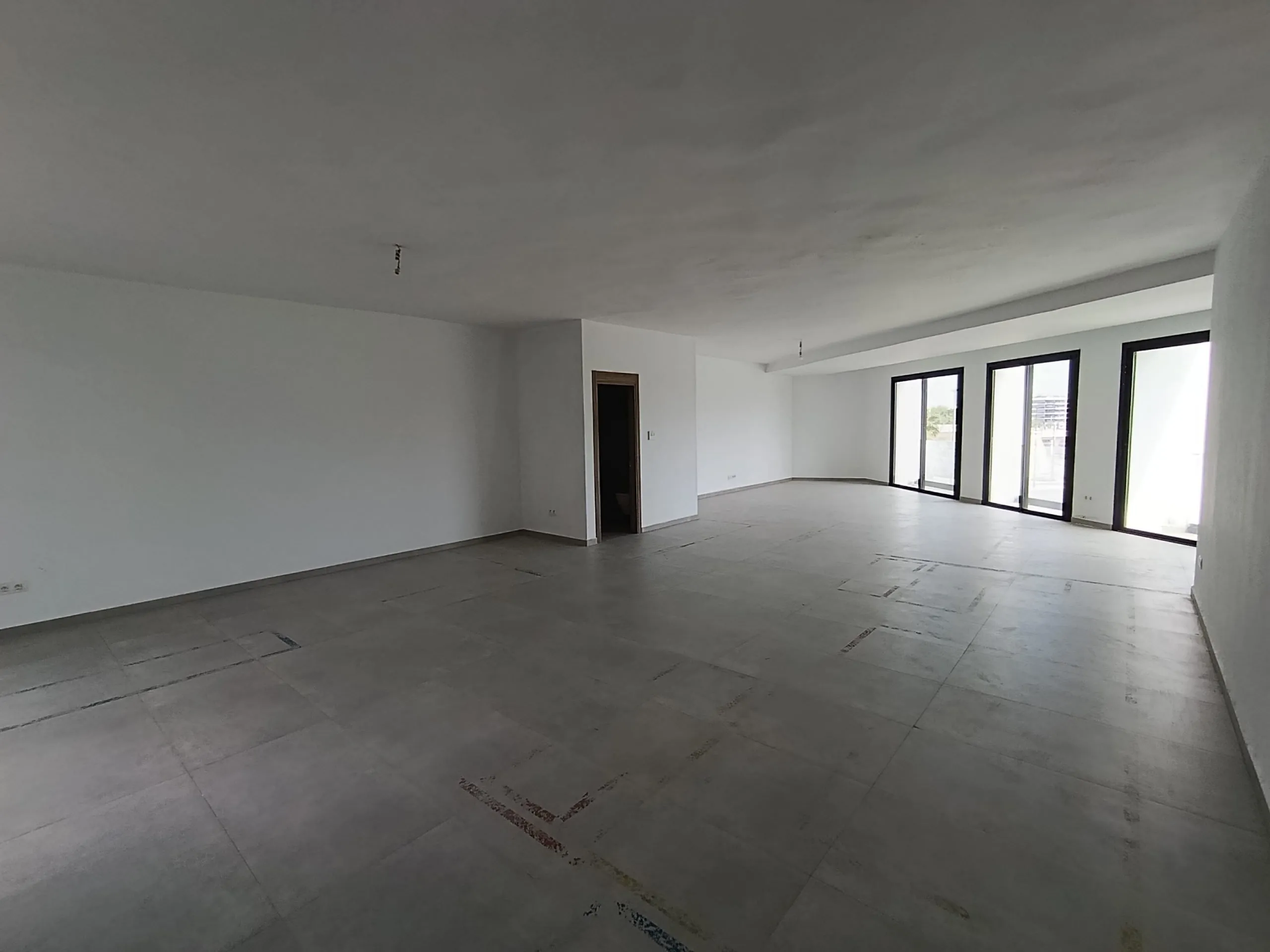 Plateau bureau neuf de 125m2 à la location - Taddart - الدار البيضاء (2)