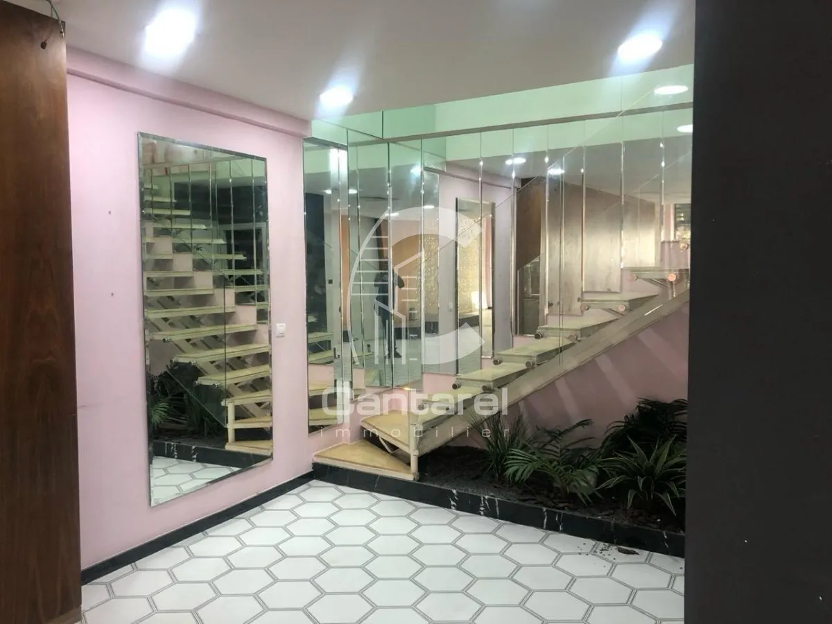 Location local commercial à racine - الدار البيضاء