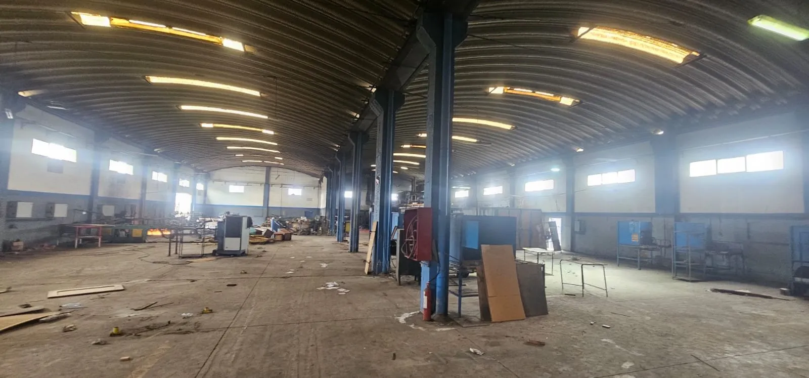 Usine industrielle de 3.000 m2 de surface couverte en plein zone industrielle de l aeropole Sapino  a la location - الدار البيضاء (4)