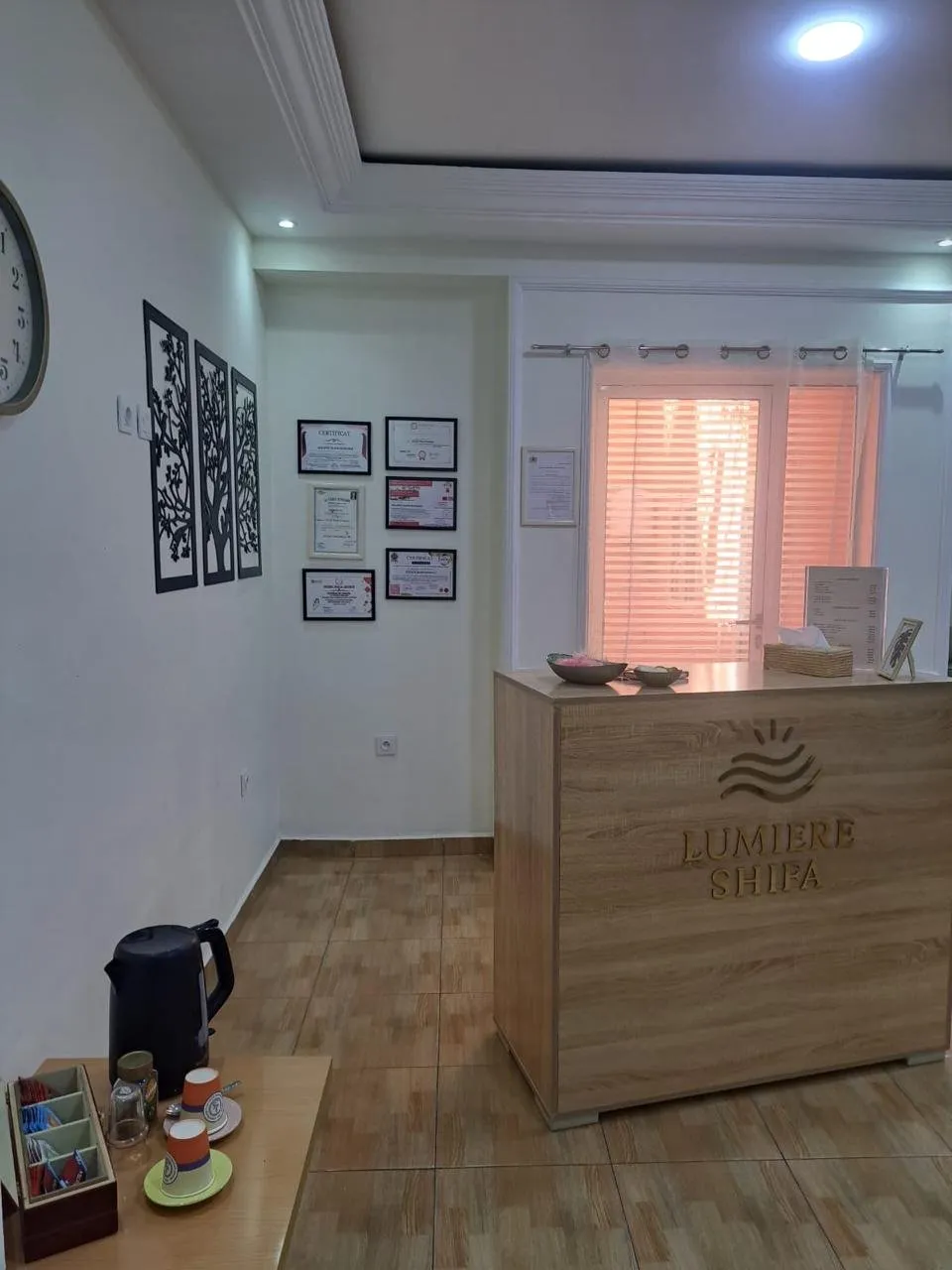 Salon d'est thèque à louer 60 m² Gueliz - مراكش (4)