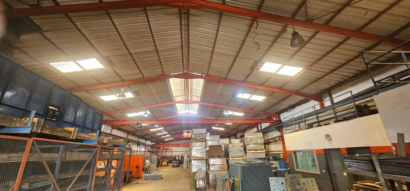 Hangar industriel neuf aux normes internationales de 2900 m de surface utile a la location a ain sebaa - الدار البيضاء (2)