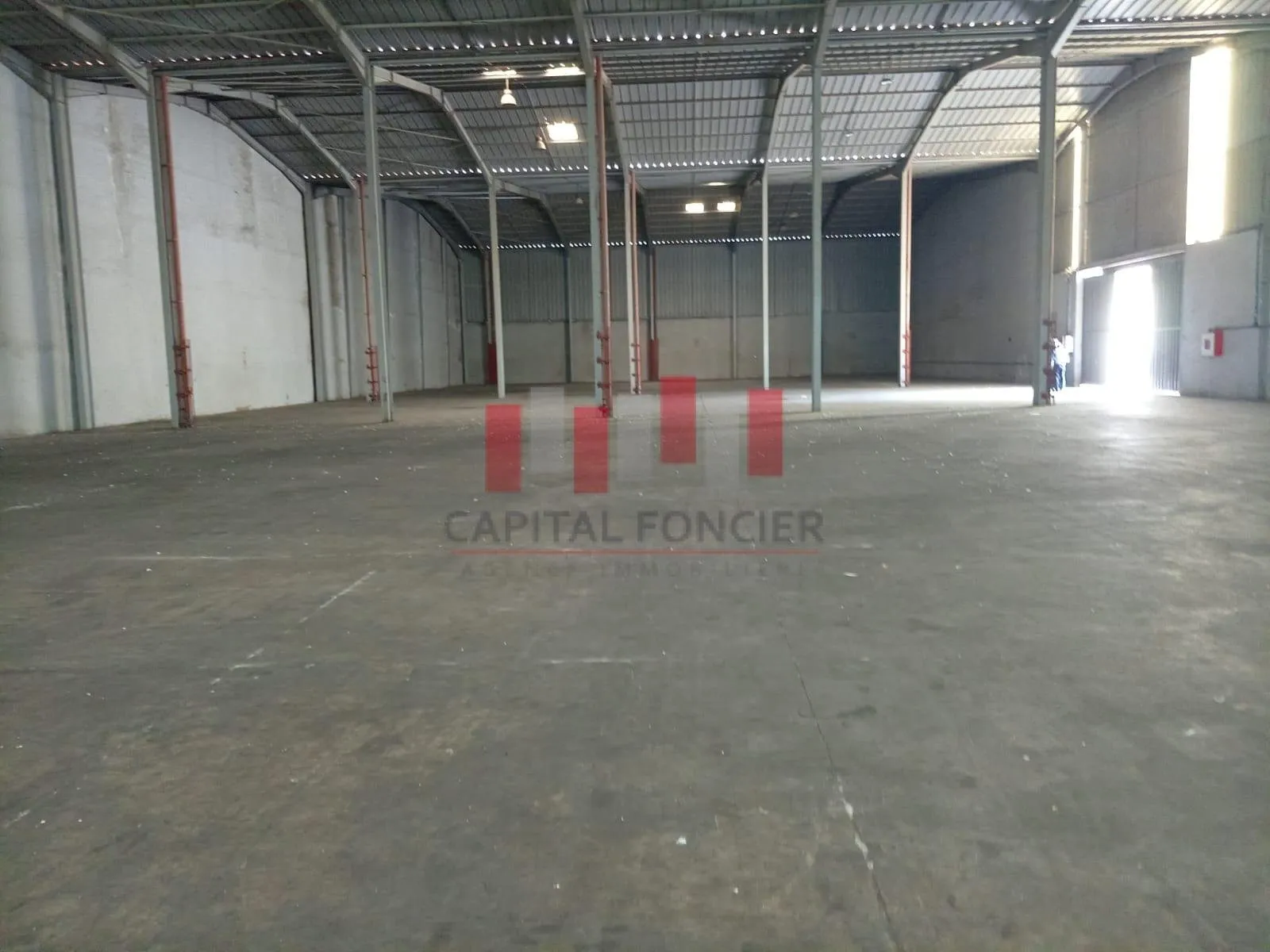 Hangar industriel de 2.800 m a la location en plein zone industrielle de ain sebaa - الدار البيضاء (3)