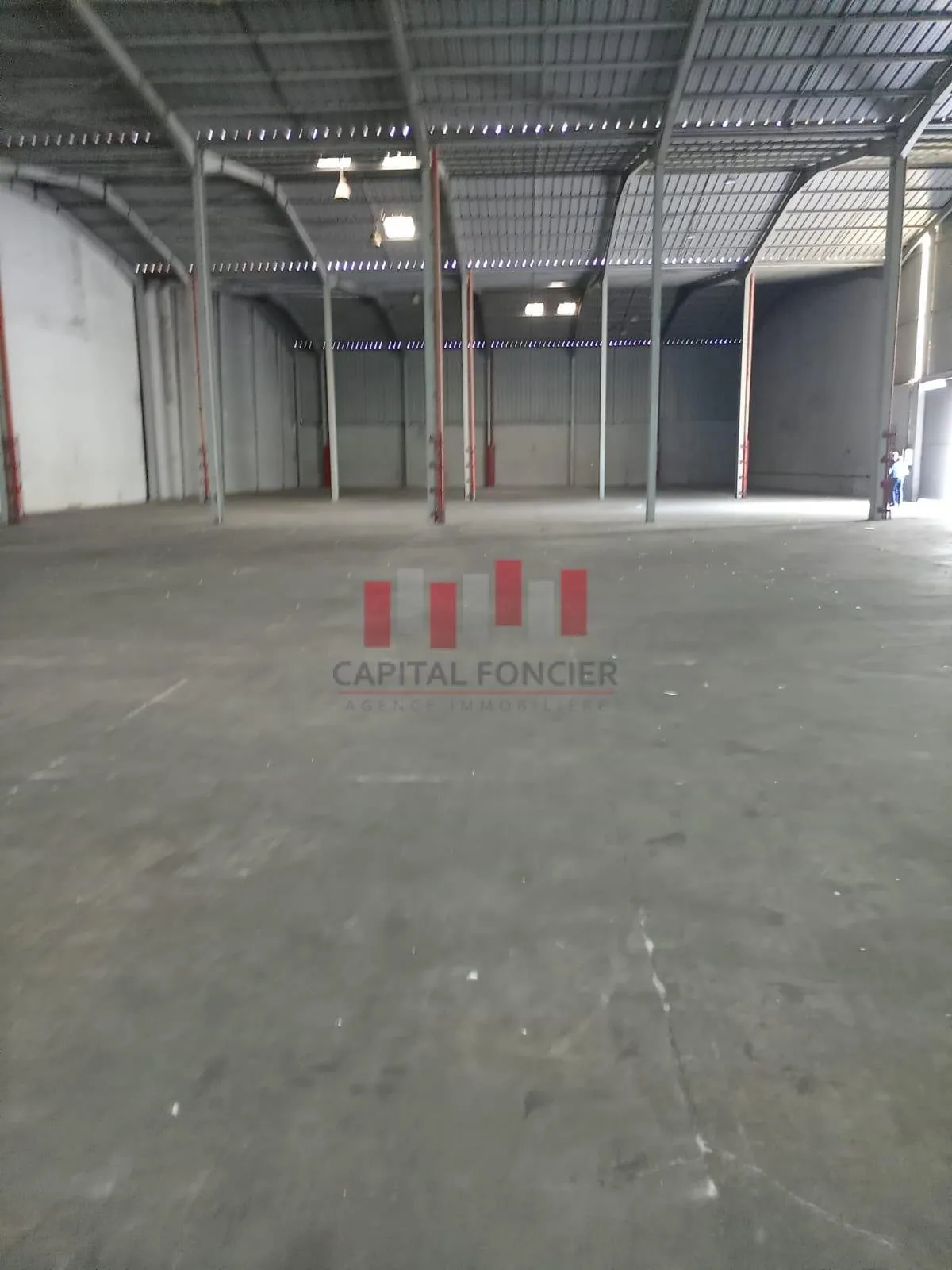 Hangar industriel de 2.800 m a la location en plein zone industrielle de ain sebaa - الدار البيضاء (4)