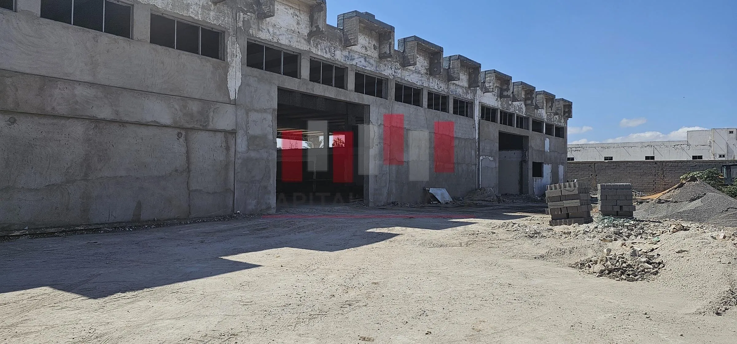 Hangar industriel de 4800 m de surface idéal pour production ou stockage a ain sebaa a la location - الدار البيضاء