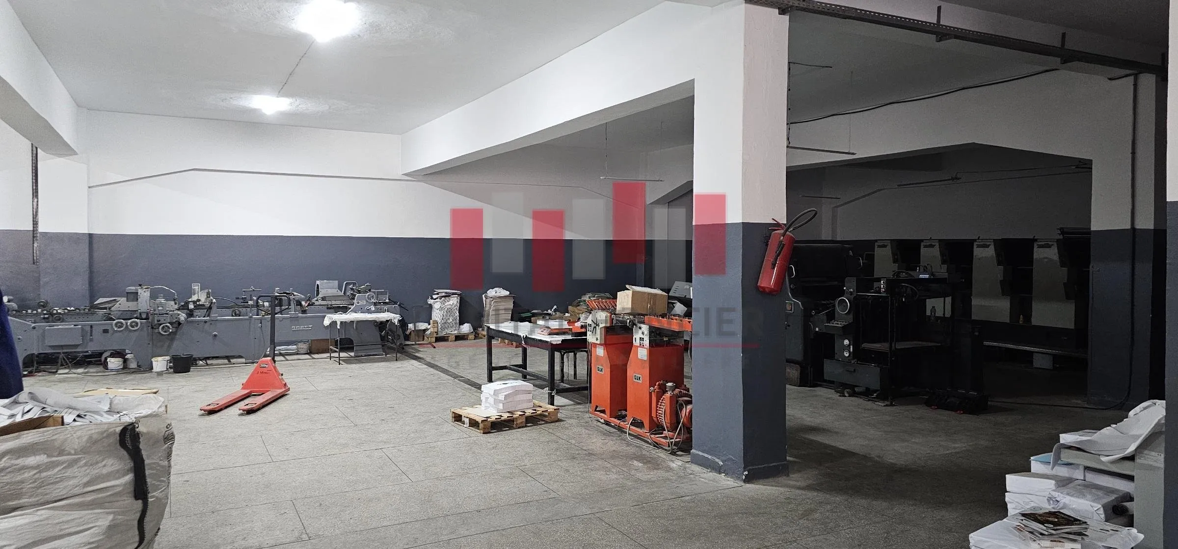 HANGAR INDUSTRIEL A LISSASFA DE 460 m2 EN RDC  POUR ACTIVITE DE STOCKAGE OU PRODUCTION - الدار البيضاء