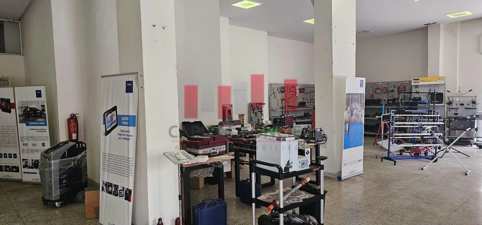 Showroom et Sav en plein bld ambassadeur ben aicha de 435 m2 a la location - الدار البيضاء (2)