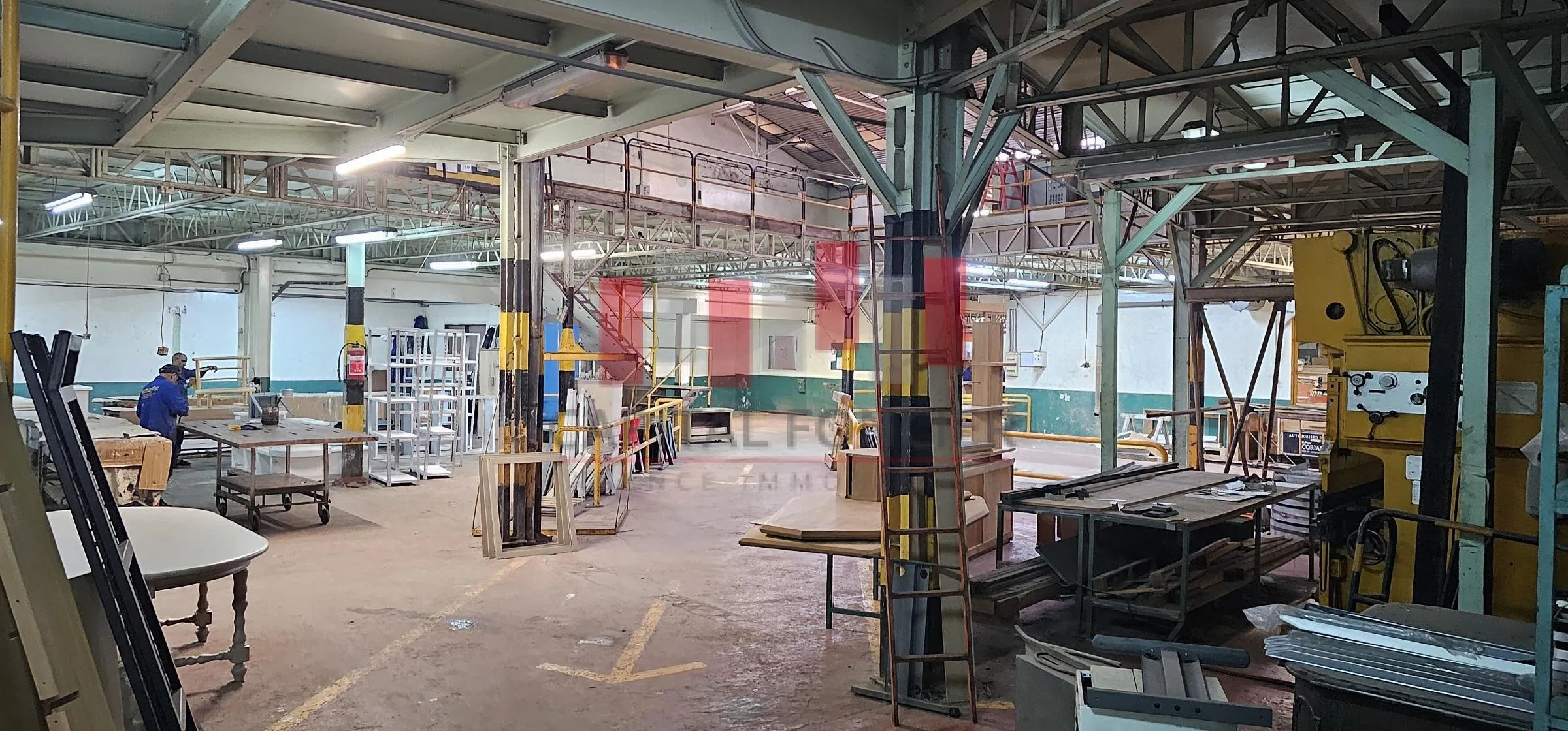 Hangar industriel de 1800 m de surface idéal pour production ou stockage a ain sebaa a la location - الدار البيضاء (2)