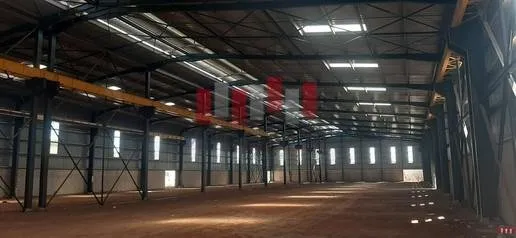 Usine industrielle aux normes internationales de 6000 m de surface couverte a la location a sidi maarouf - الدار البيضاء
