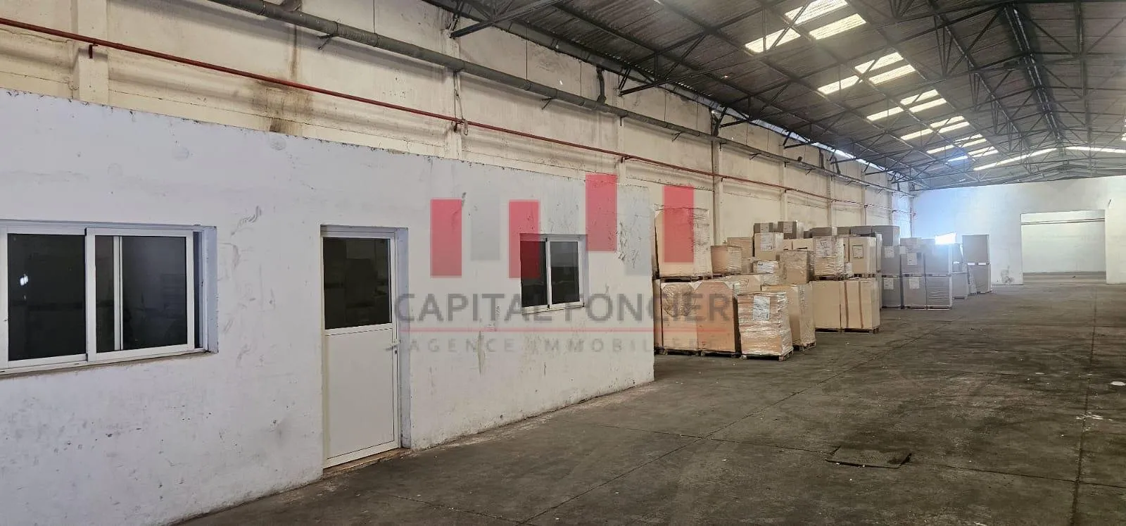 Hangar industriel de 1.400 m idéal pour toutes activités industrielles ou stockage a la location - الدار البيضاء