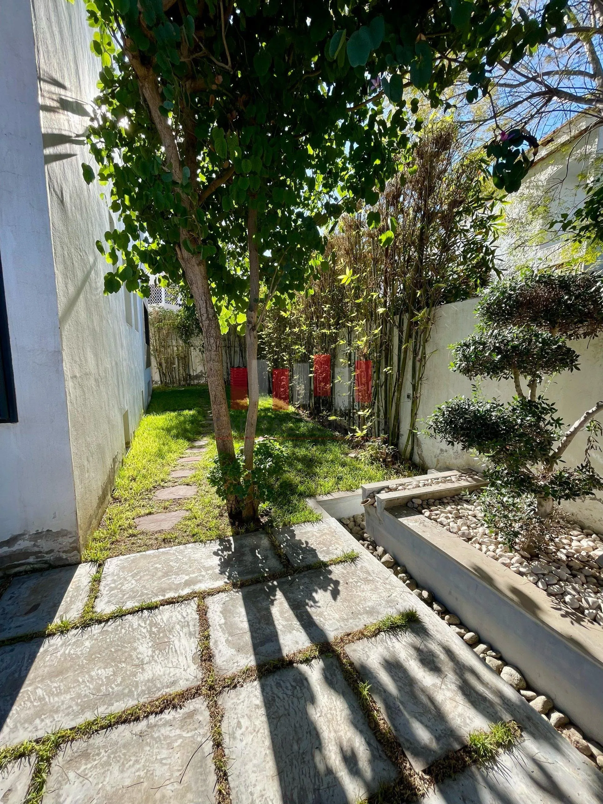 Villa professionnelle de 500 m de surface utile en plein quartier CIL a la location - الدار البيضاء (3)