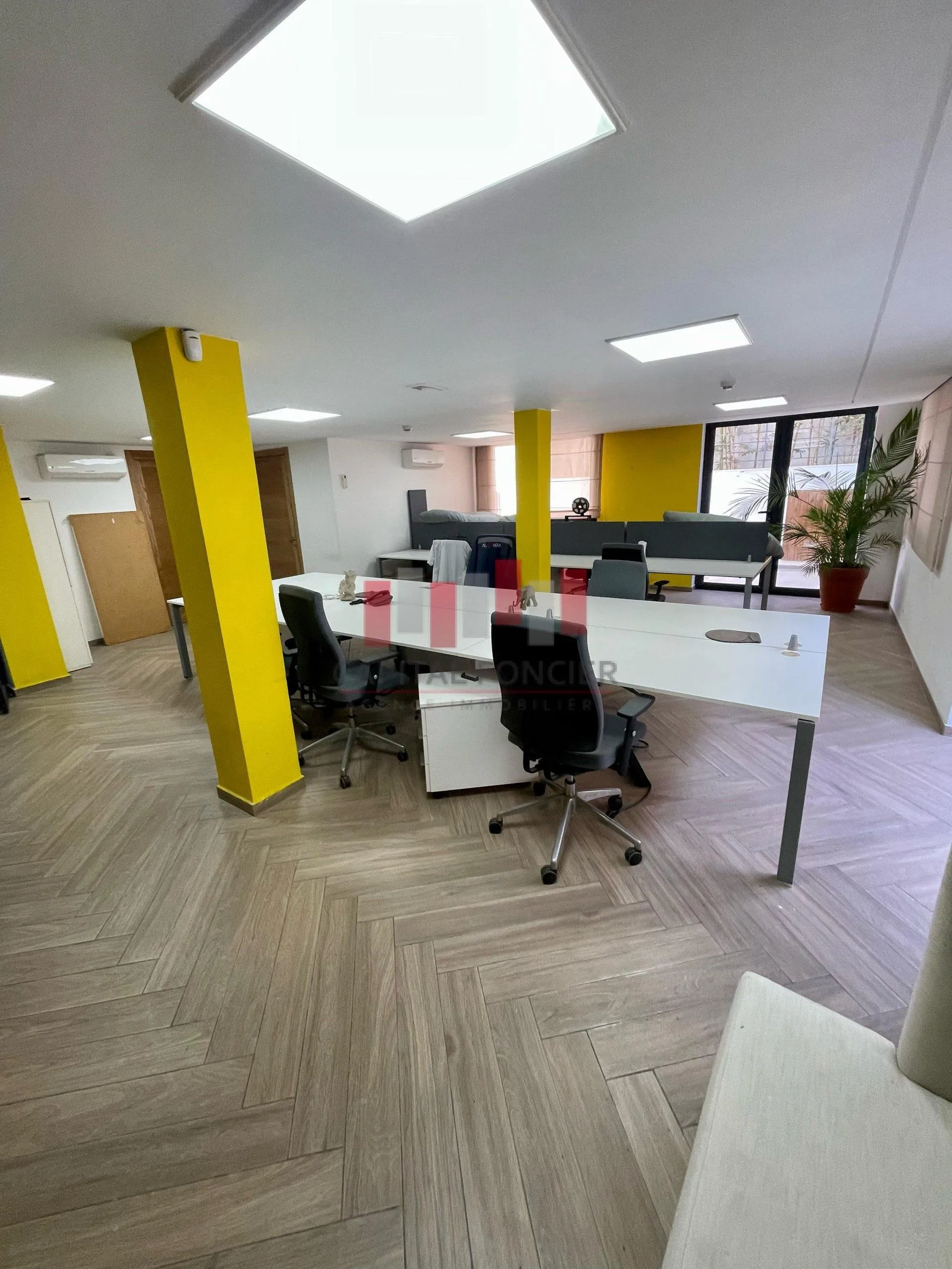 Villa professionnelle de 500 m de surface utile en plein quartier CIL a la location - الدار البيضاء (2)