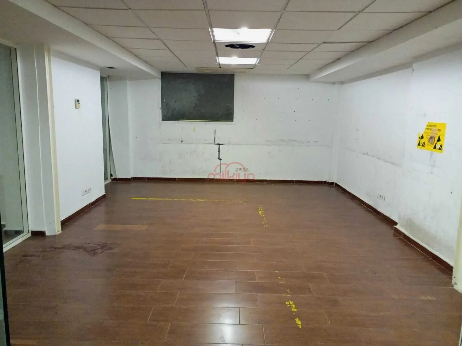 Location Local à Casablanca - الدار البيضاء (4)
