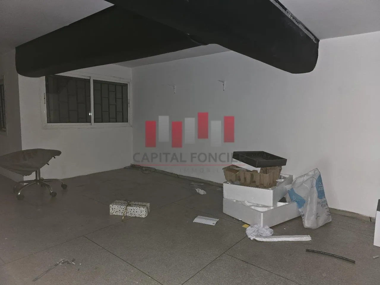 Local commercial premium de 137m2 à la location dans une rue Huppée à Racine - الدار البيضاء (3)