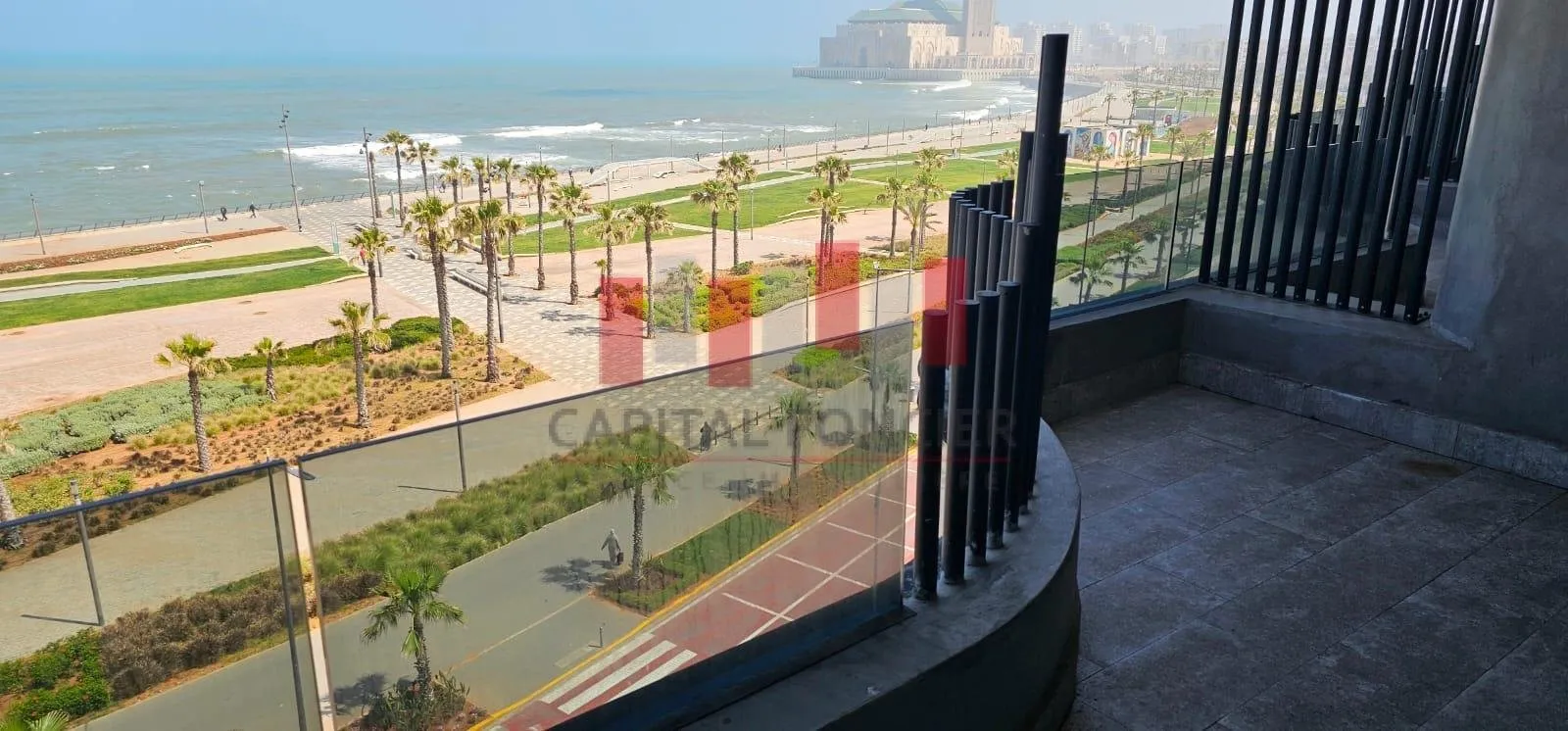 Excellent plateau de bureau Vue mer de 80 m NEUF  entièrement aménagé a la location - الدار البيضاء