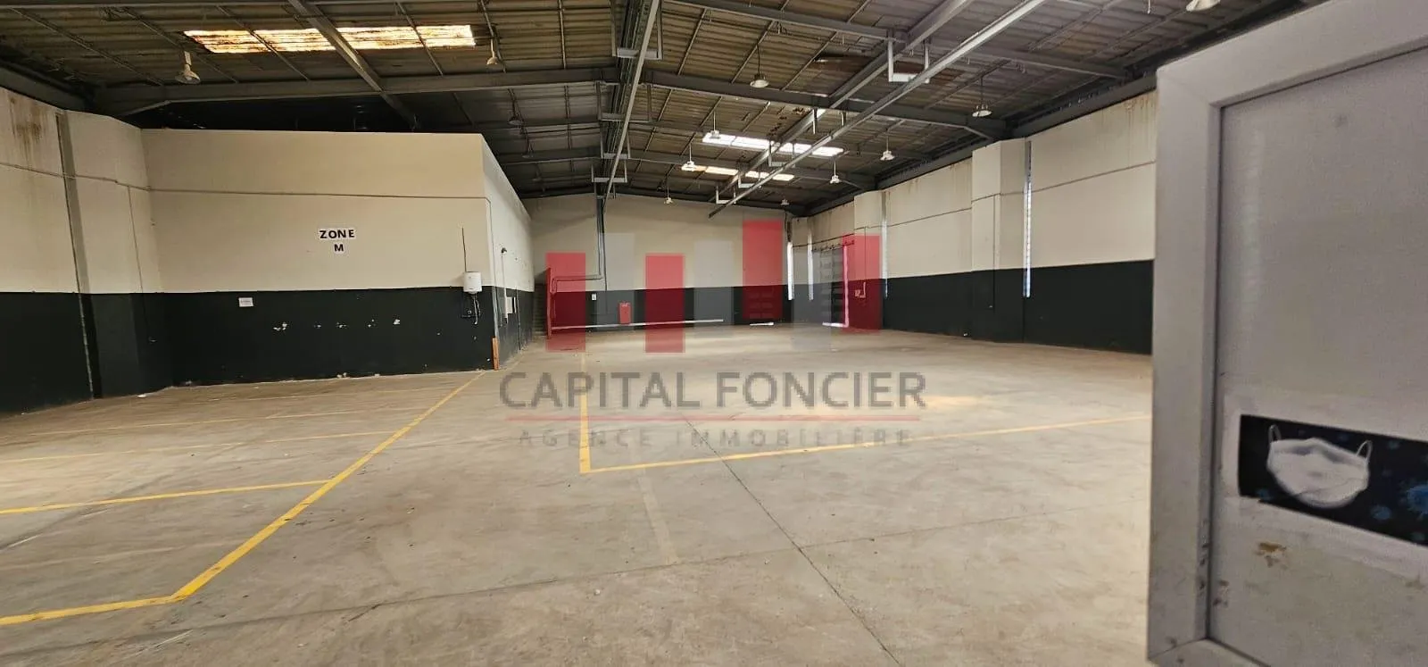 Unité industrielle + showroom en plein Bld mly ismail ain sebaa de 9200 m de surface a la location idéal pour un concessionaire ou showroom - الدار البيضاء (2)
