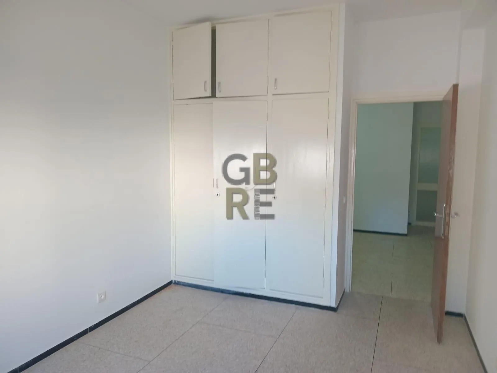 Un appartement à usage de bureau - الرباط (3)