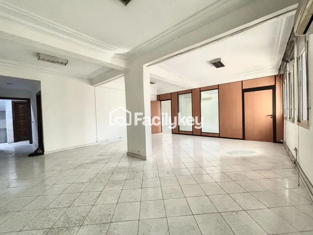 Bureau de 89 m² à Casablanca - الدار البيضاء