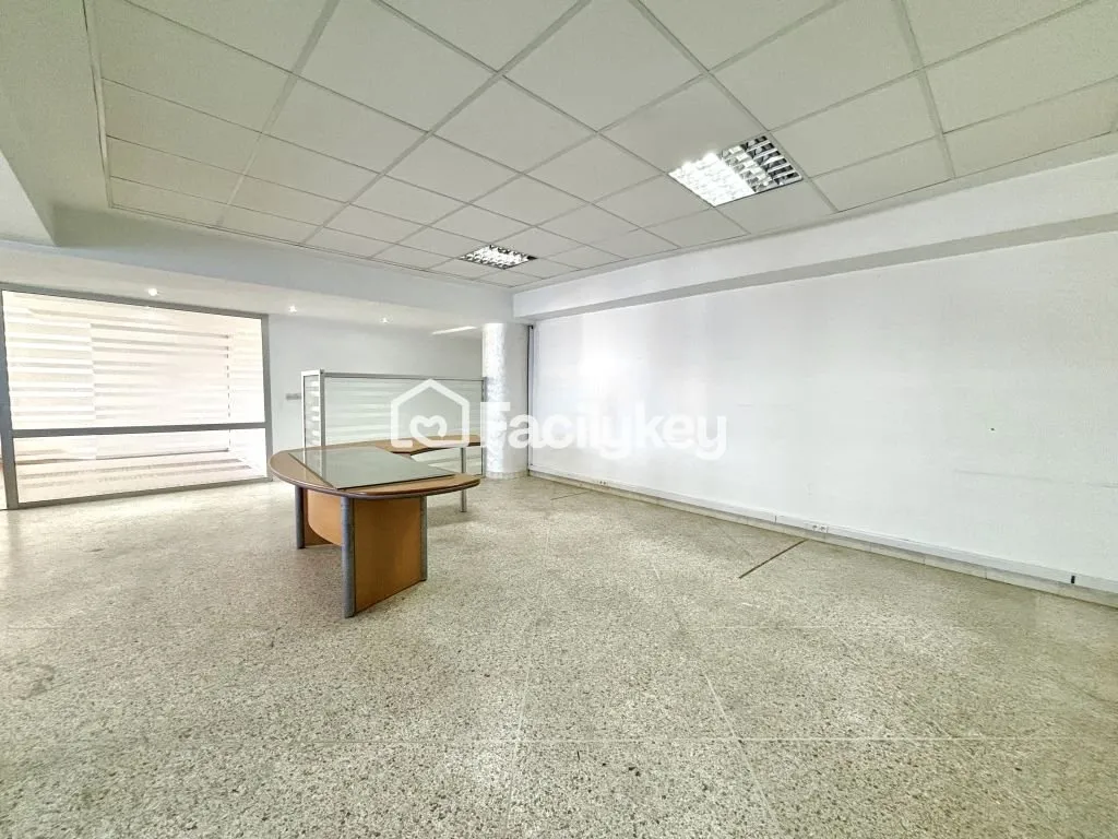 Bureau de 120 m² à Casablanca - الدار البيضاء (3)