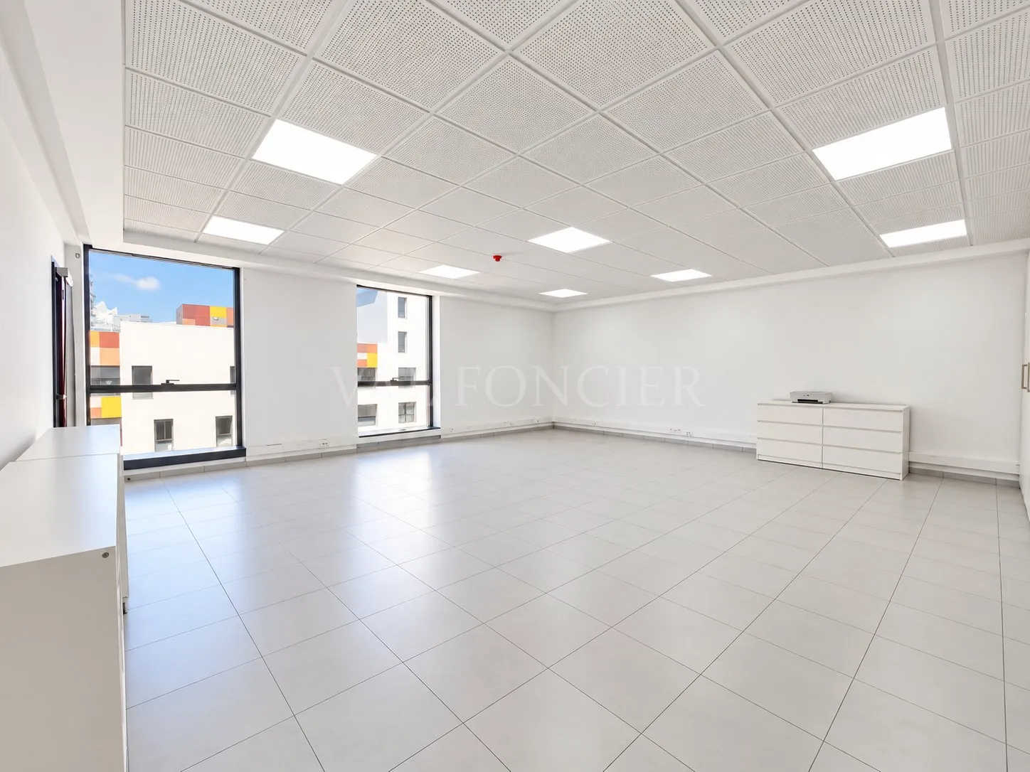 À louer – Bureau de 74 m² à Casablanca Finance City (CFC) - الدار البيضاء (2)