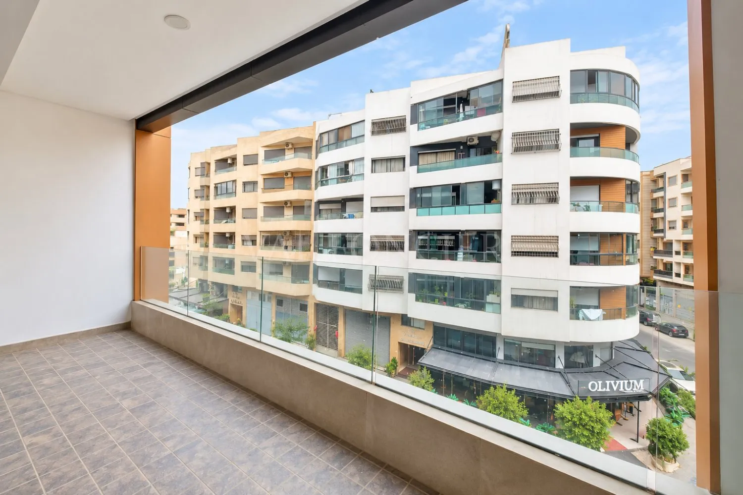 À louer – Plateau bureau de 73 m² – Bd Moulay Ismail, Casablanca - الدار البيضاء (2)