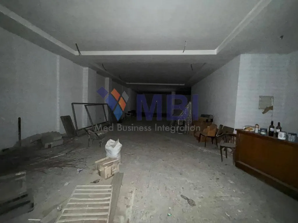 Local commercial à louer centre ville L.C.K.2155 - طنجة (3)
