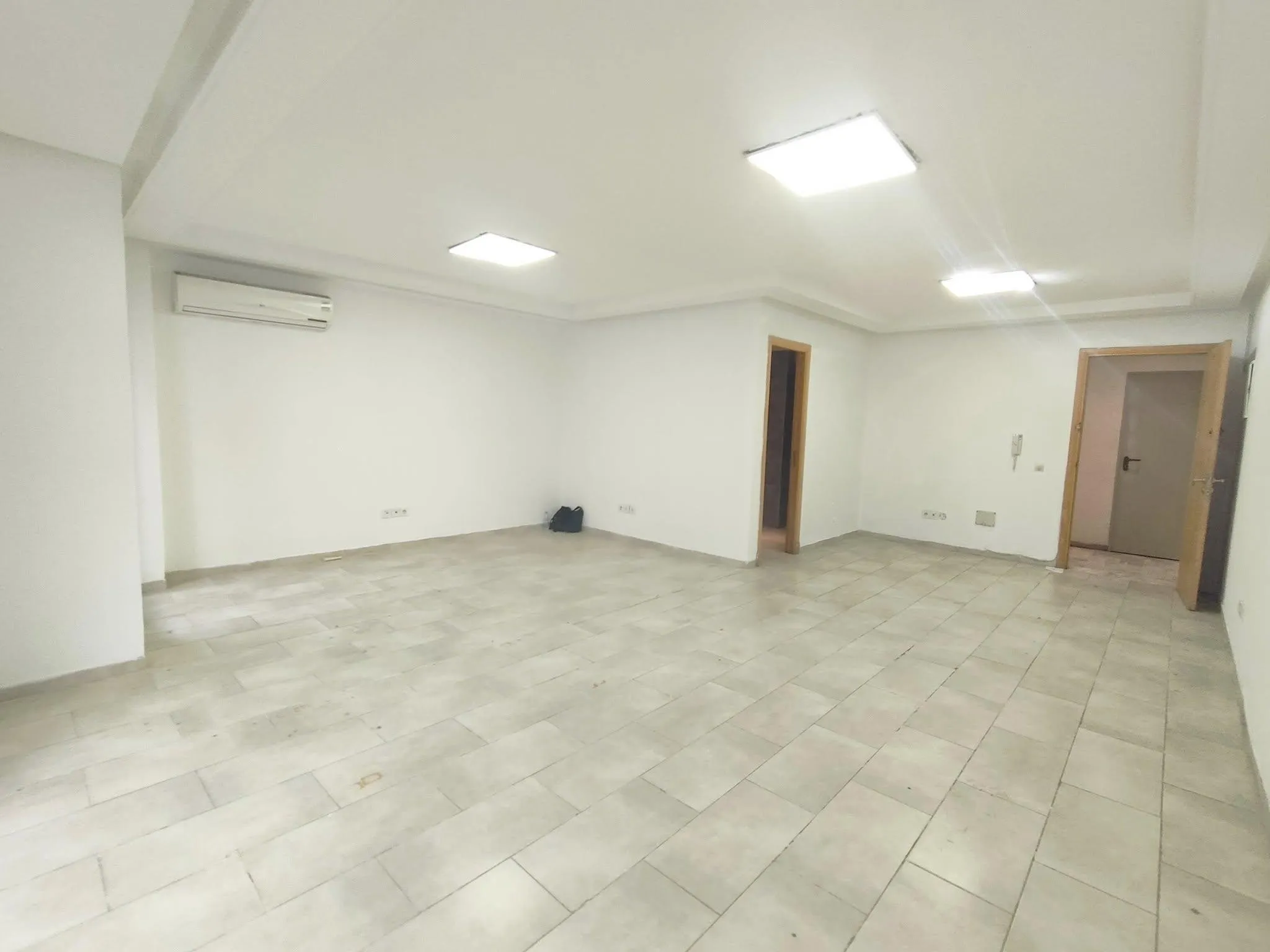 Plateau Bureau 50m² CentreVille 5000 Dh - الدار البيضاء (3)