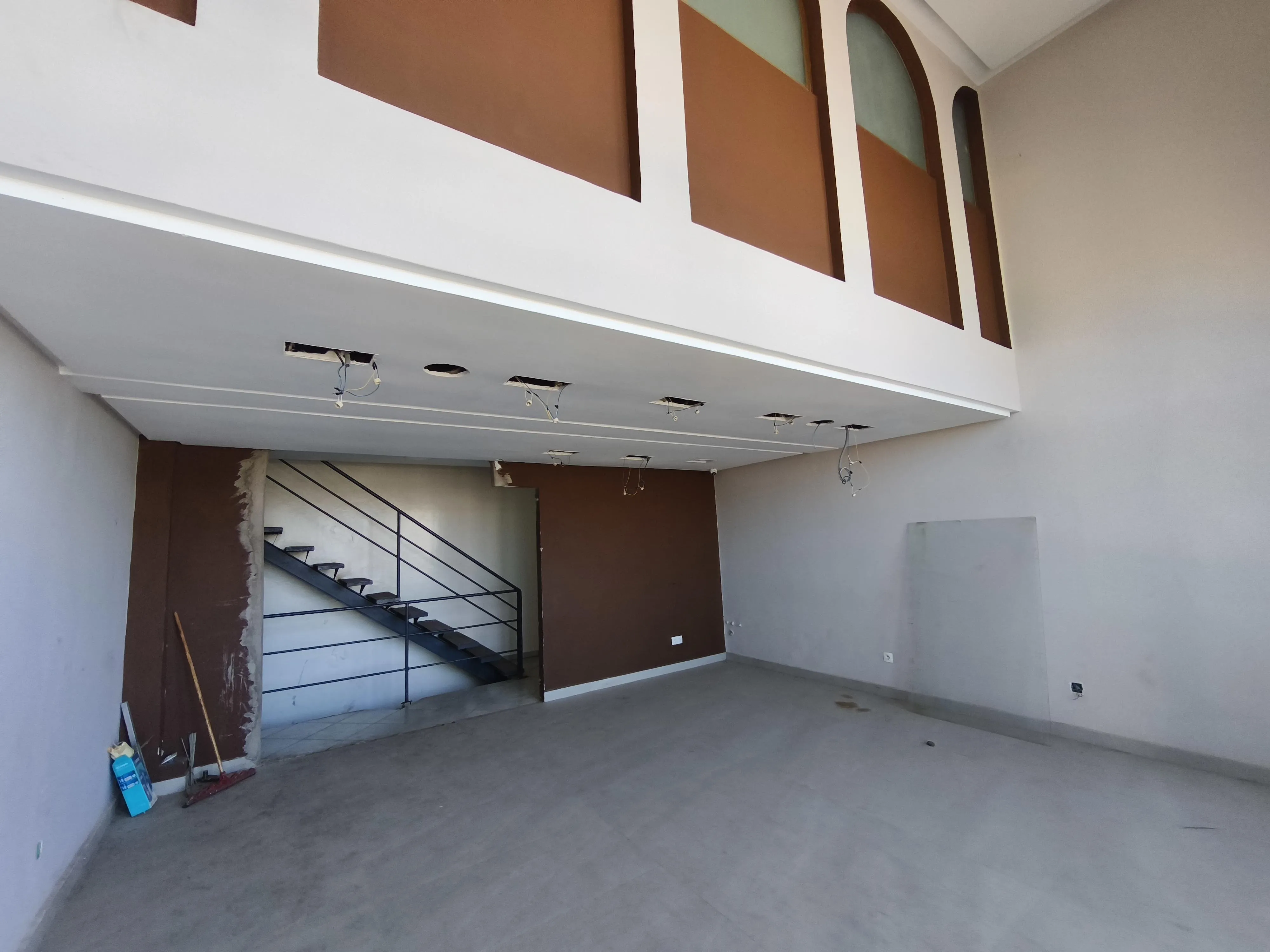 À LOUER – Local commercial à Dar Bouazza – Route d’Azemmour 60m2 - الدار البيضاء
