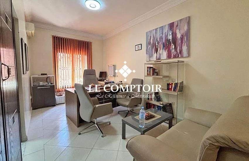 PLATEAU BUREAU ACTIVITE COMMERCIALE A LOUER - مراكش