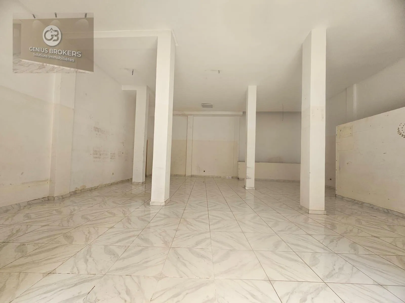 Magasin à louer (SIDI MAAROUF) - الدار البيضاء