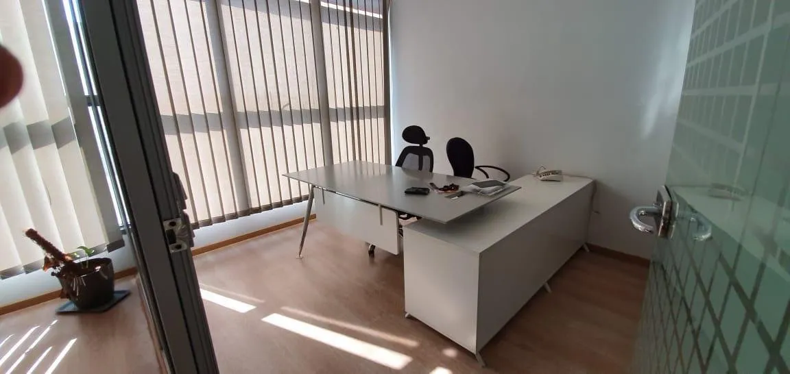 Plateaux de bureau équipé à Abdelmoumen - الدار البيضاء (4)