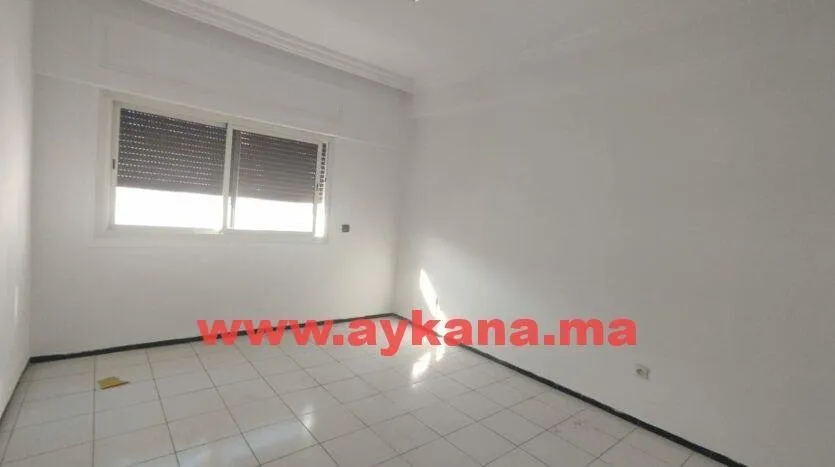 Location un Bureau à Rabat Haut Agdal - فاس (4)