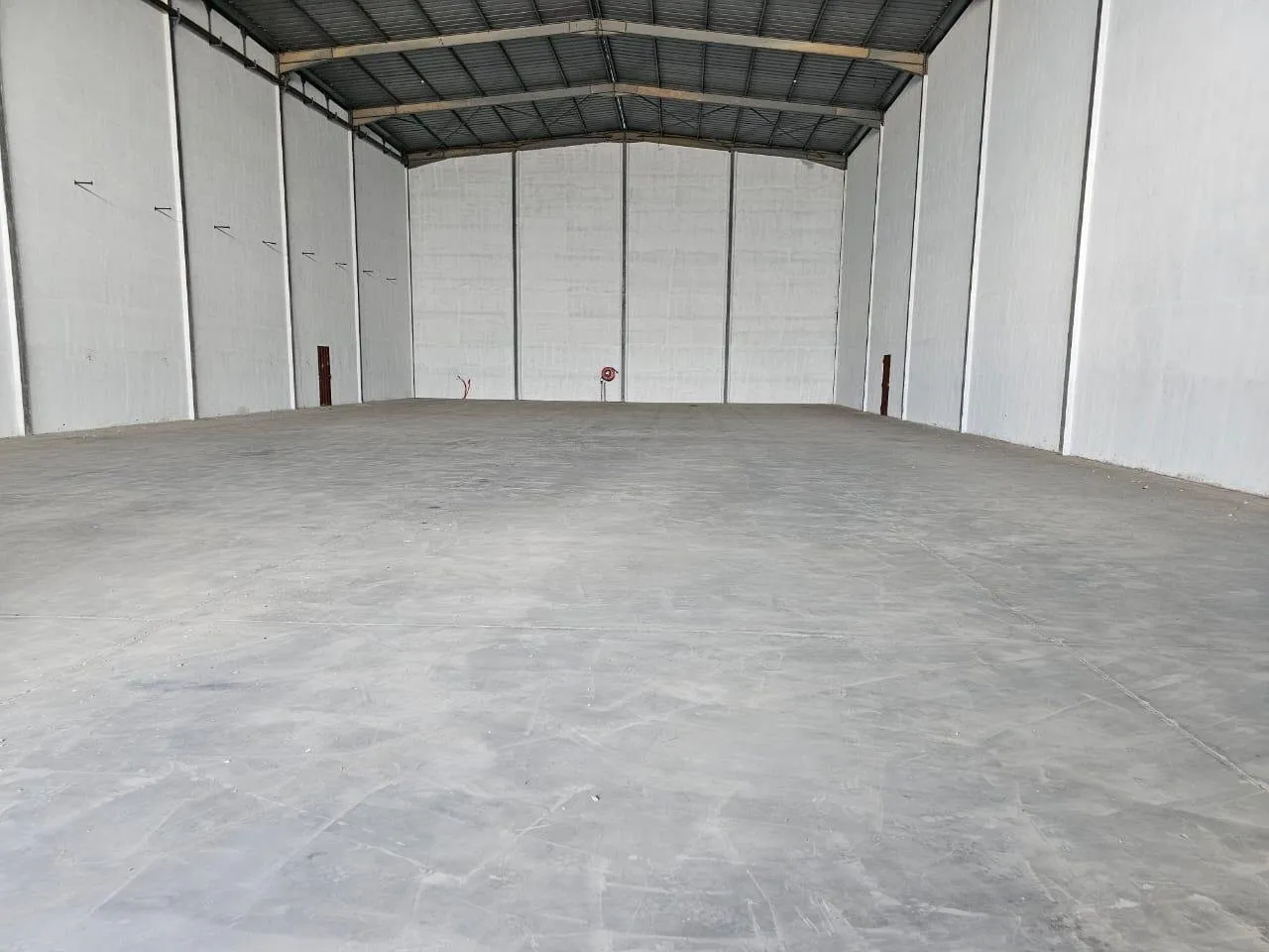 Beau entrepÃ´t local stockage Ã  louer Ã  Nouacer - الدار البيضاء (4)