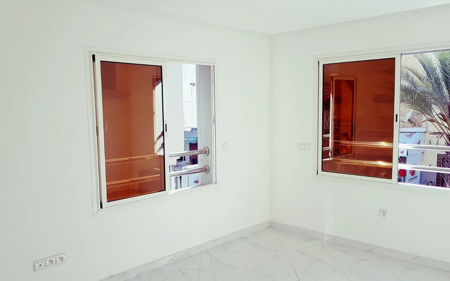 Bureau de 76m2 sur Avenue Massira Kwas - الرباط