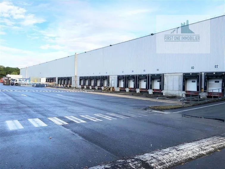 Location d’un local entrepôt dépôt à Had Soualem - حد السوالم (2)