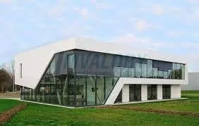 A louer un Show Room de 650 m² DEROUA - الدار البيضاء