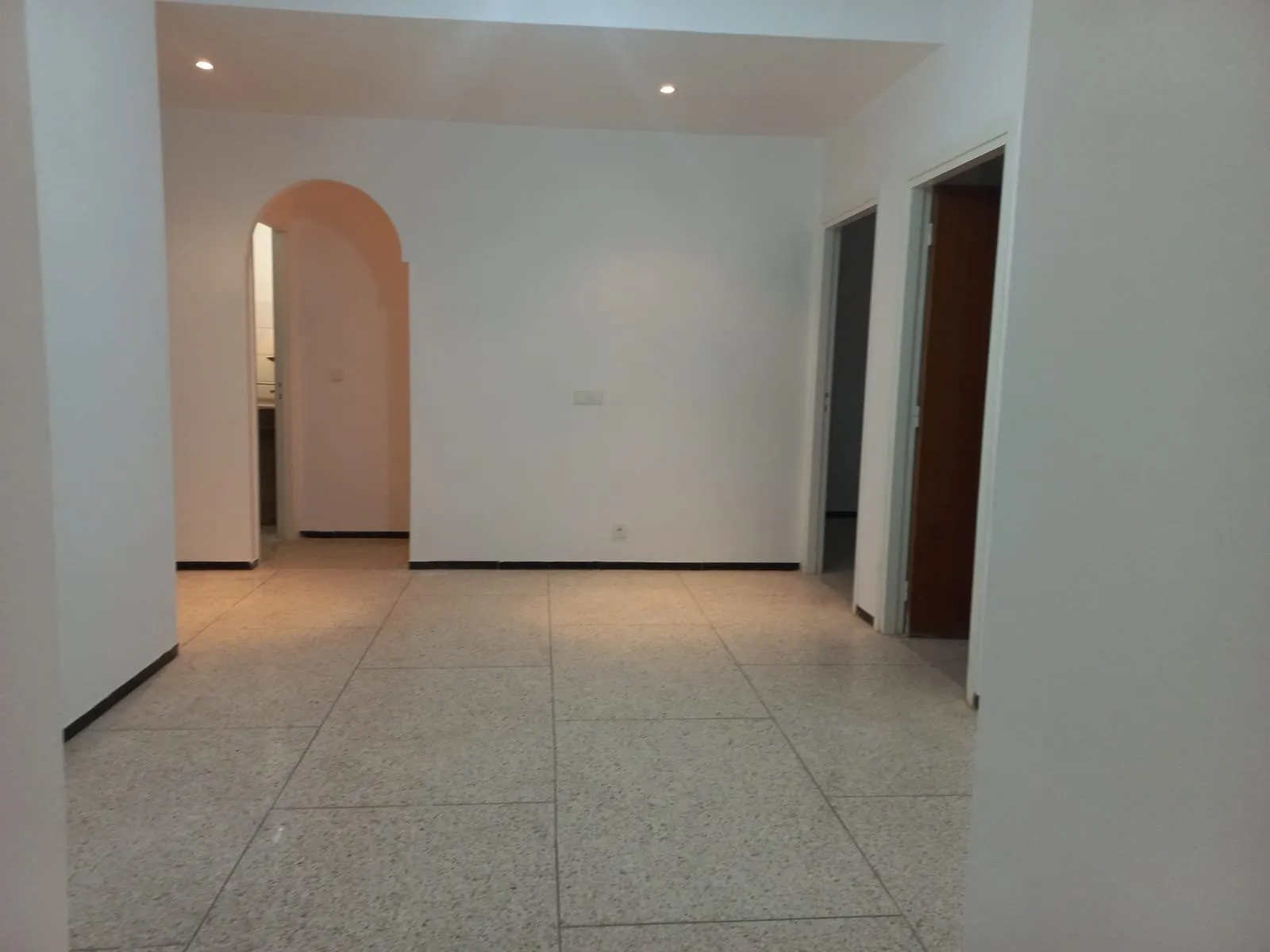 Bureau en location à l'agdal - فاس (4)