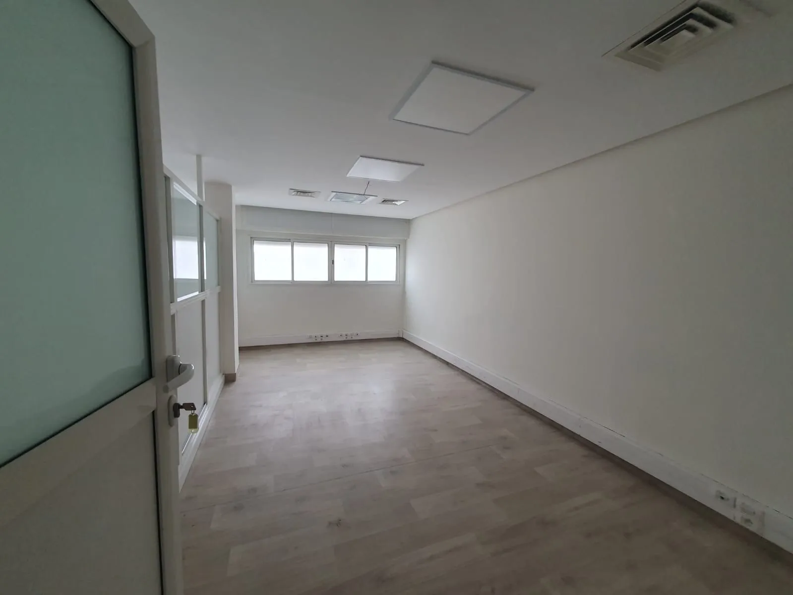 Immeuble plateau bureau Bien aménage - الرباط (2)
