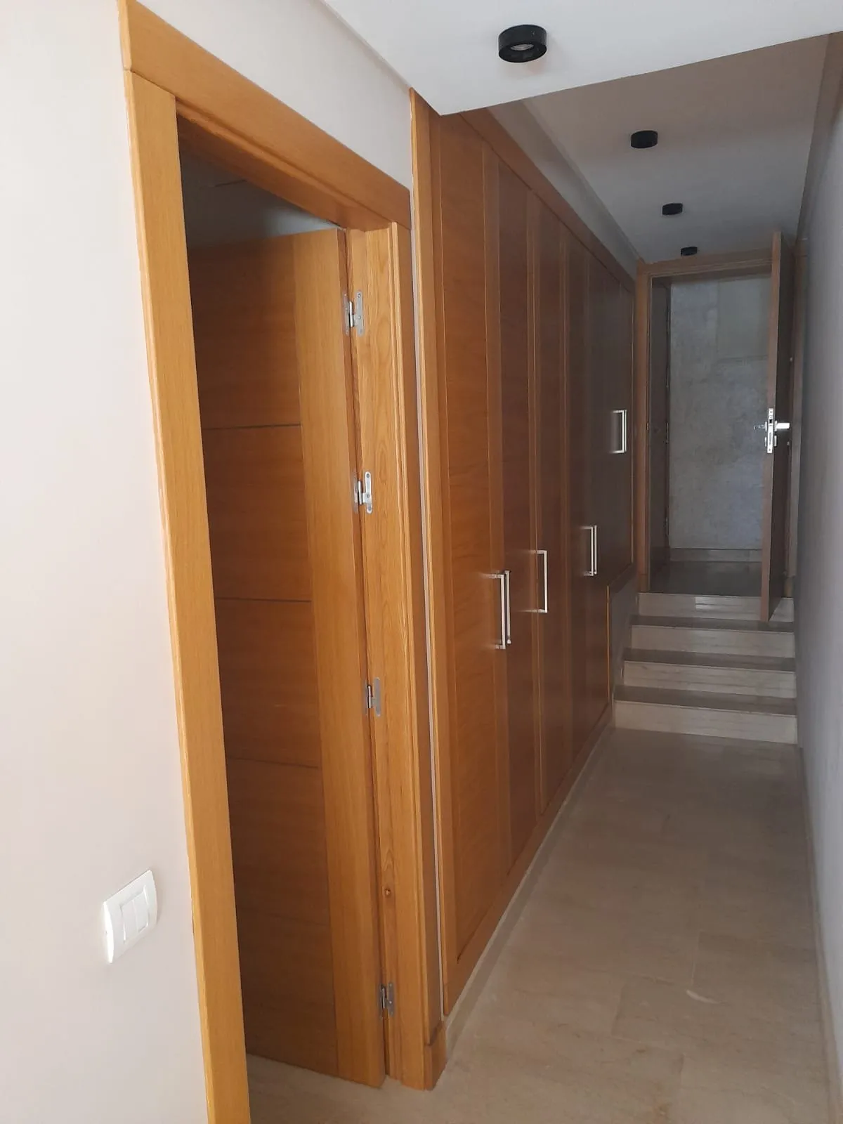 Appartement a usage de bureau dans le haut d'agdal - فاس (3)
