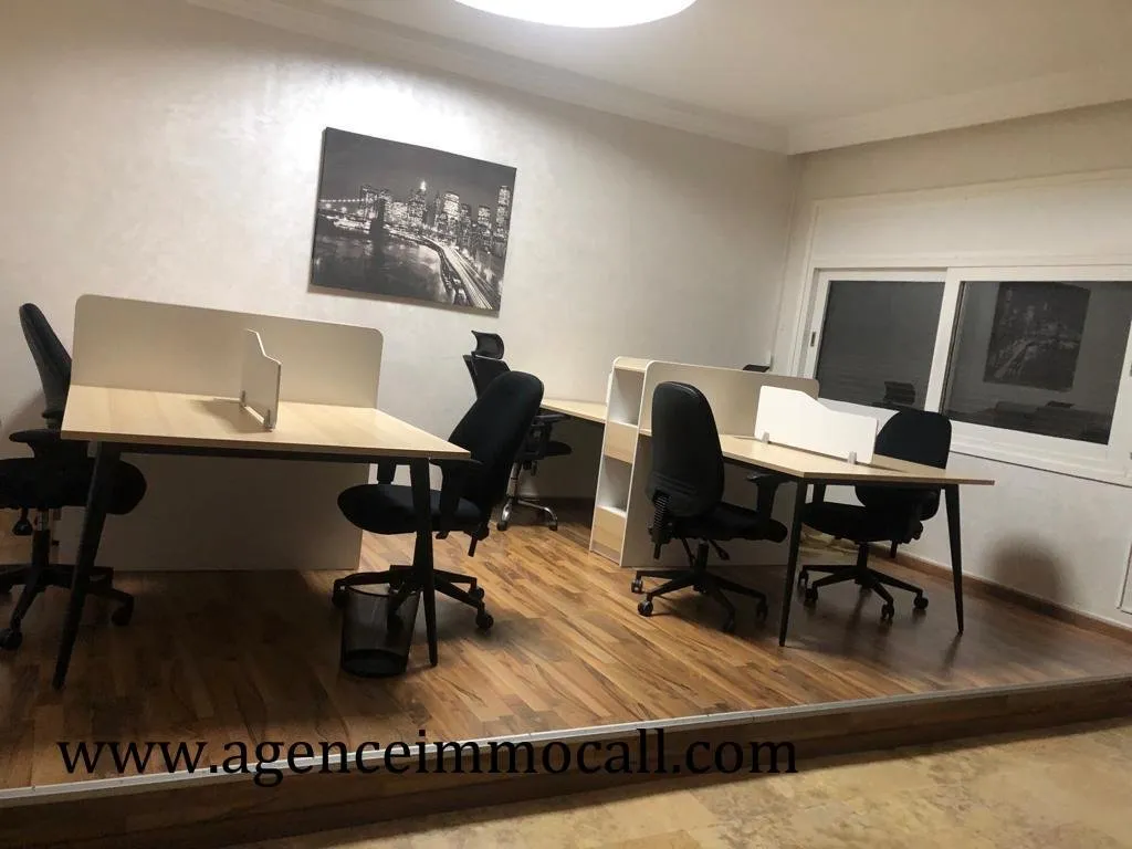 Bureau en location située à Hay Riad - الرباط