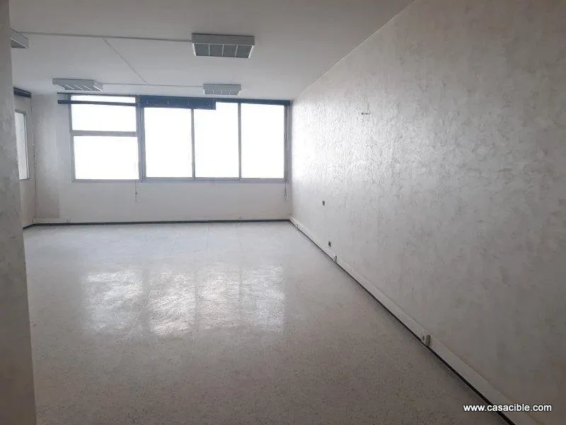 Boulevard Anfa: Bureau à louer. - الدار البيضاء (2)