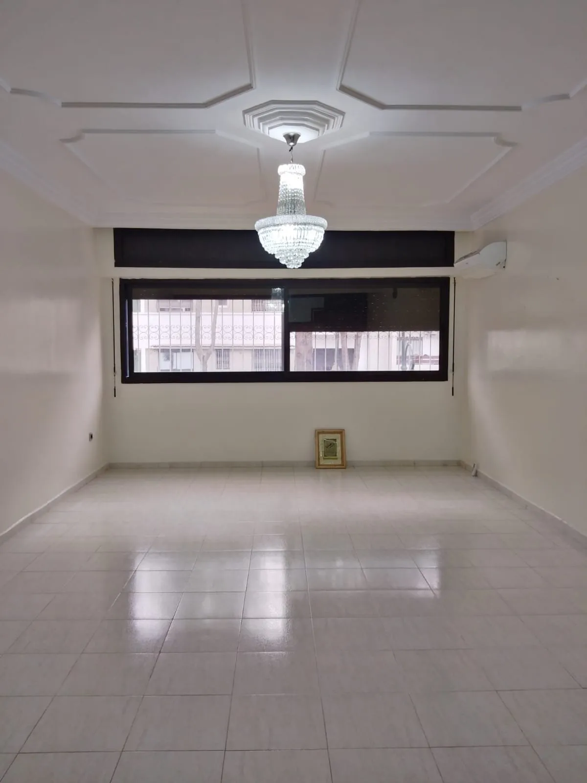Appartement à usage de bureau à l'agdal - Fès