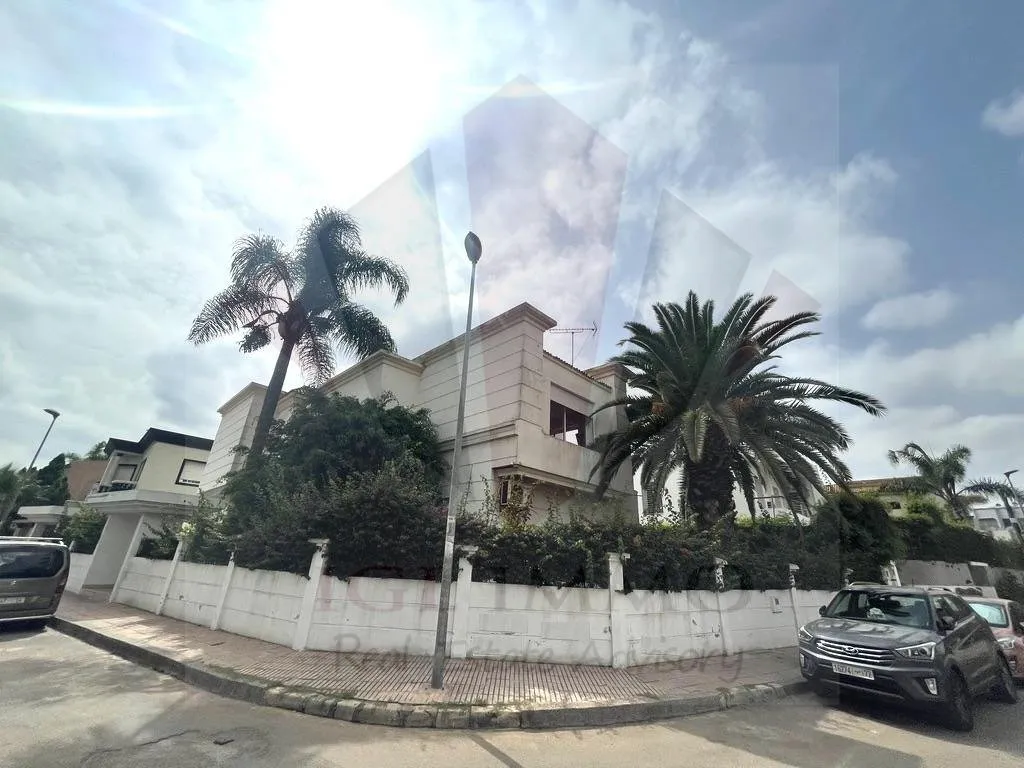 Villa commerciale de 560m2 à Sidi Maarouf - الدار البيضاء
