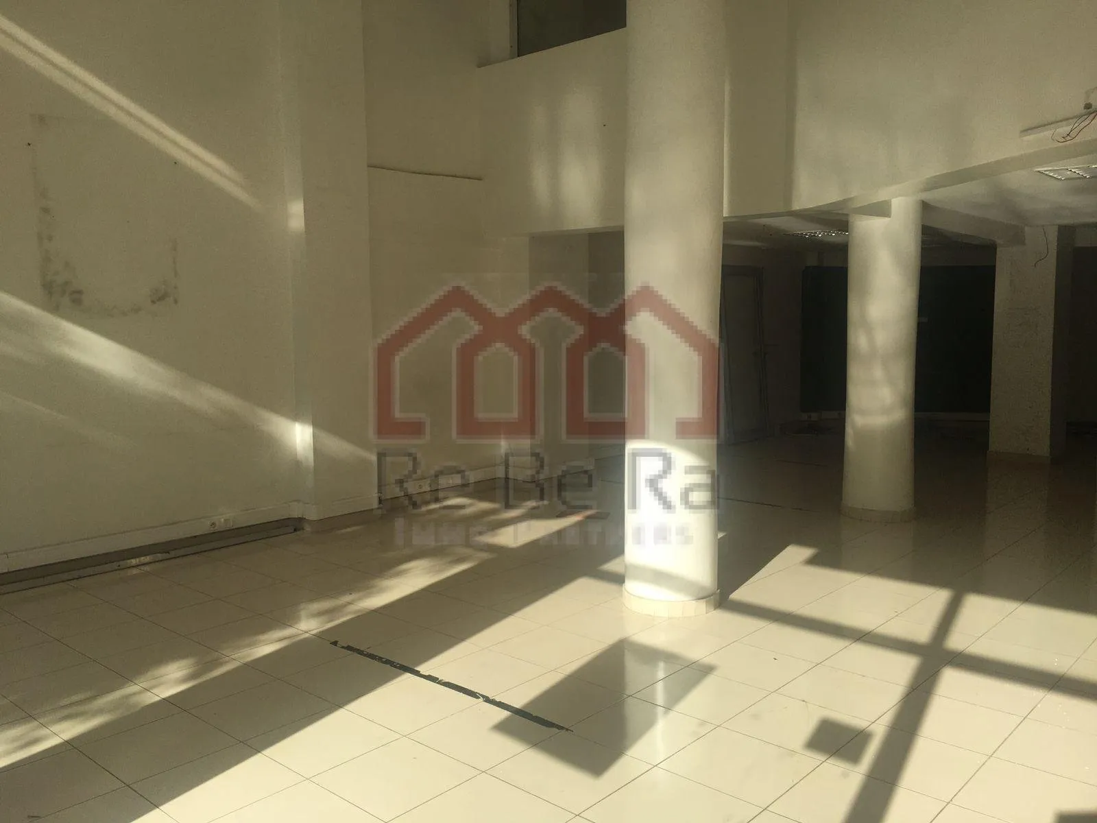 Local commercial à usage professionel - الرباط